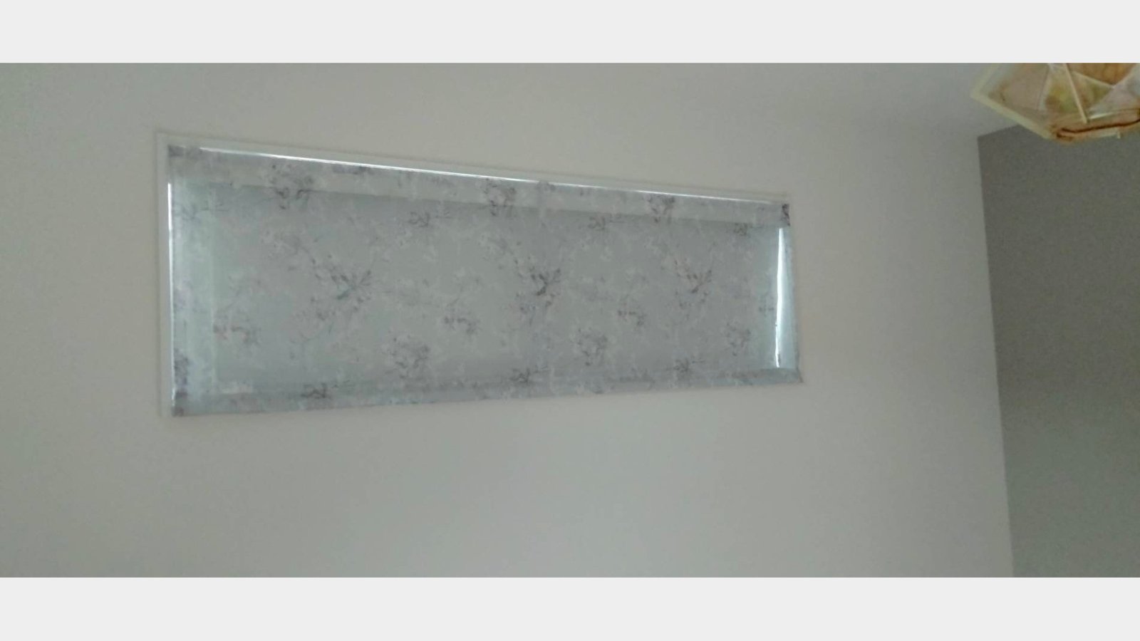 カーテンレールとローマンシェードの取付け工事